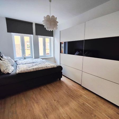Neu Sanierte Wohnung Mit Balkon Und Stellplatz Ерфурт Екстер'єр фото