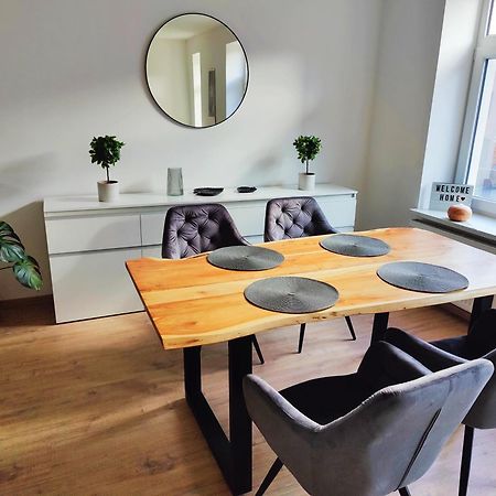 Neu Sanierte Wohnung Mit Balkon Und Stellplatz Ерфурт Екстер'єр фото