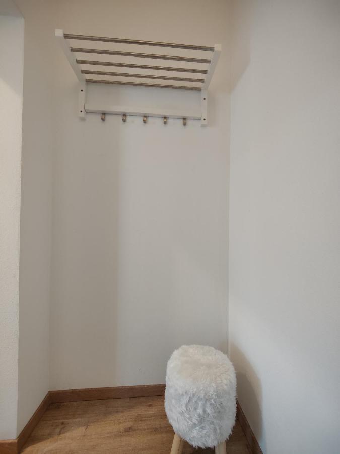 Neu Sanierte Wohnung Mit Balkon Und Stellplatz Ерфурт Екстер'єр фото